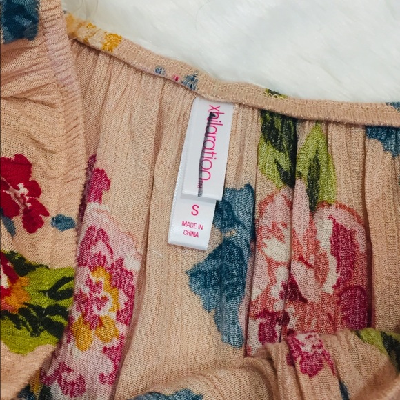 New! Xhilaration Floral Romper - Picture 2 of 5